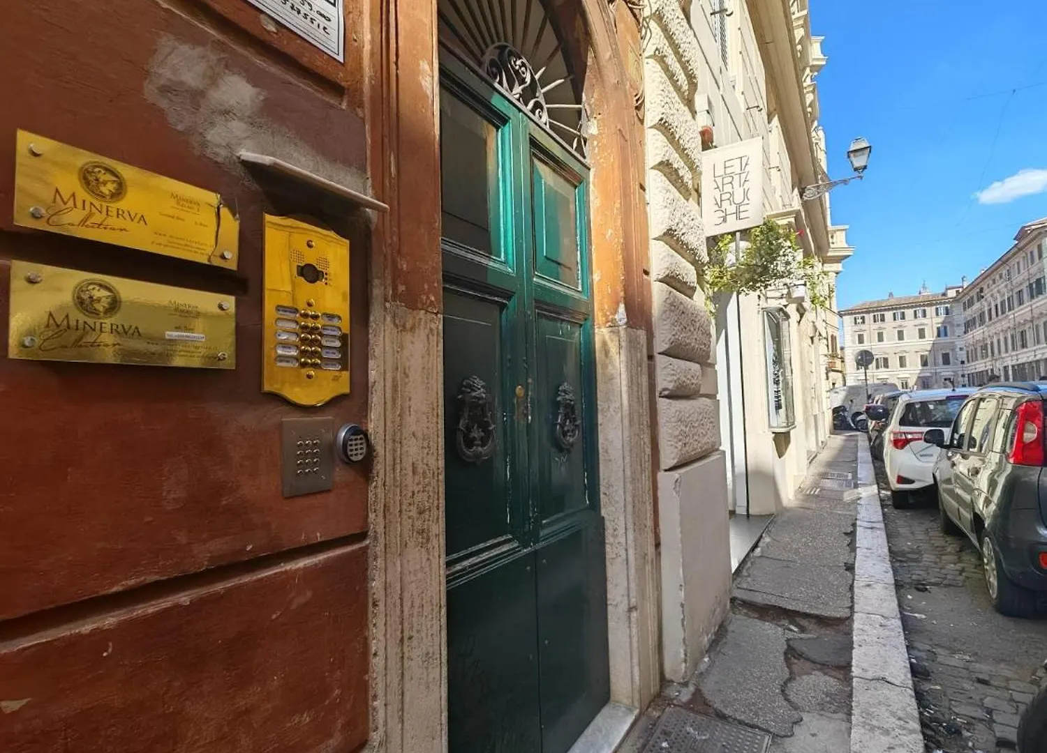 Cozy Luxury Room Pantheon Rome Guest house